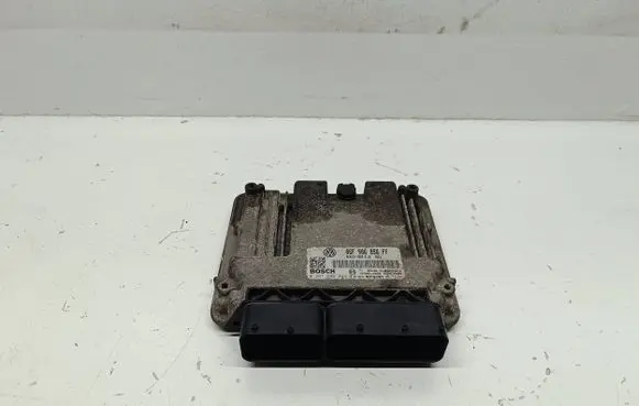 Volkswagen Jetta V Engine control unit/module 06F906056FF 1039S12929 0261S02263