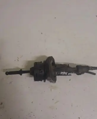 Ford C-MAX II Clutch master cylinder