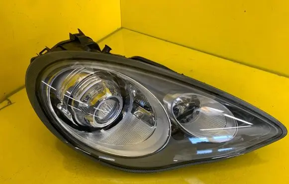 Porsche Panamera (970) Headlight/headlamp 97063107205