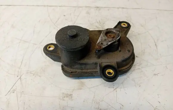 Mercedes-Benz C W203 Intake manifold valve actuator/motor A6111500794 4428B6138 0349