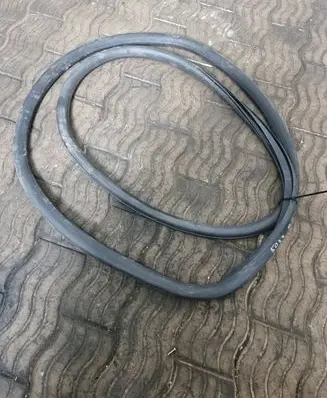 Opel Zafira C Front door rubber seal NOCODE