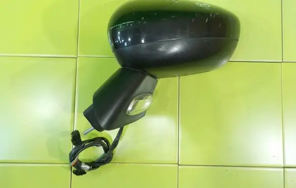 Citroen C3 Front door electric wing mirror 0207156 ZP69