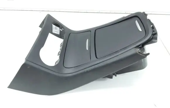Mercedes-Benz B W245 Center console A2466800171