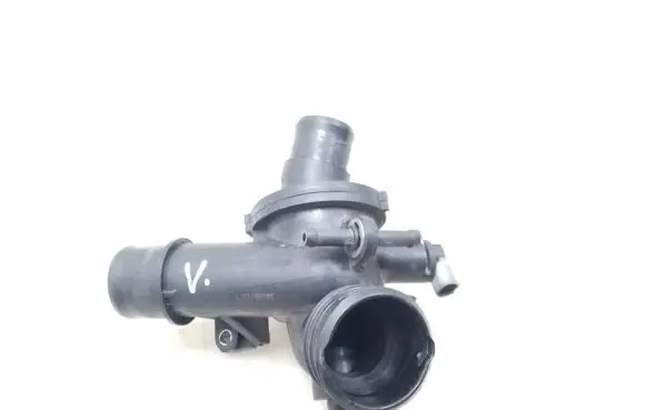 Mercedes-Benz GLK (X204) Thermostat A6512002800