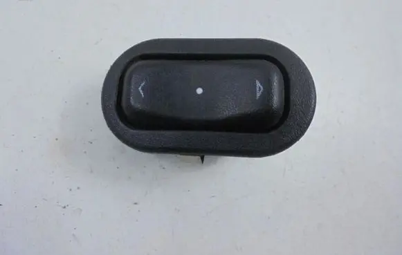 Opel Zafira A Electric window control switch 90561388