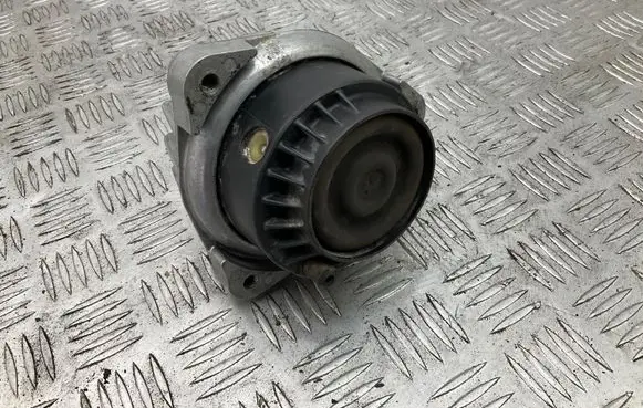 BMW 7 F01 F02 F03 F04 Engine mount bracket 6777374 68623513