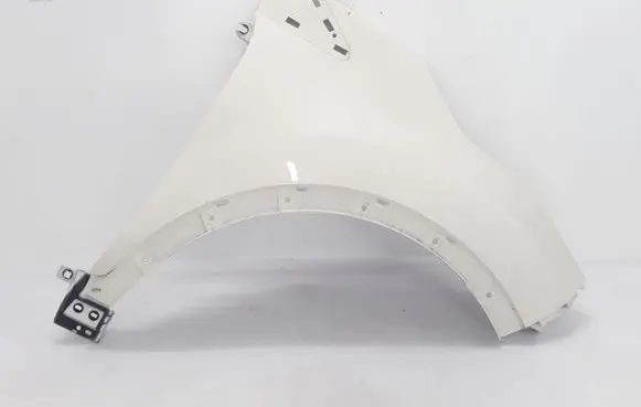 Renault Captur Fender 631000689R