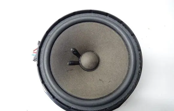 Skoda Yeti (5L) Rear door speaker 5L0035411J