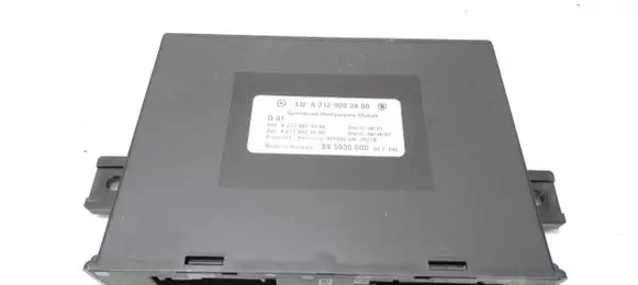Mercedes-Benz C W204 Central body control module A2129003400