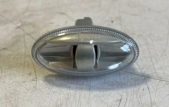 Peugeot Expert Front fender indicator light 9680057480