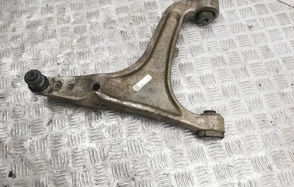 Maserati Ghibli Front lower control arm/wishbone 06701078030