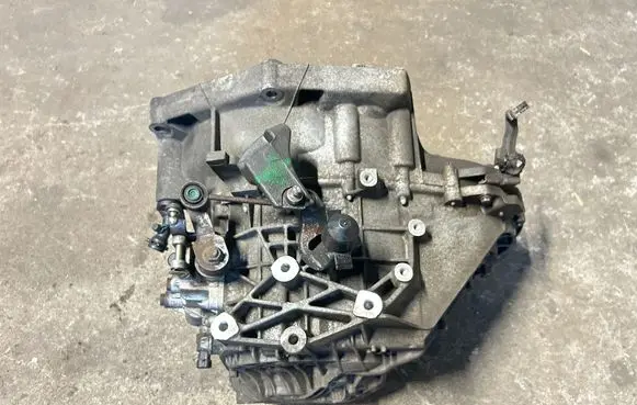 Fiat 500X Manual 6 speed gearbox 55250410