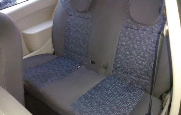 Renault Twingo II Second row seats 