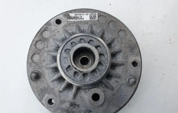 Mini One - Cooper F56 F55 Front upper strut mount 6870613