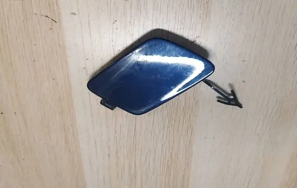Front tow hook cap/cover