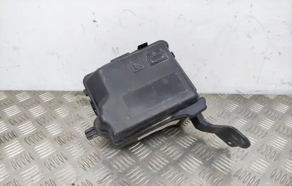 Peugeot 208 Fuse box set 9671941780 9671924480