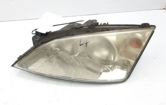Ford Mondeo Mk III Headlight/headlamp 1S71-13006-AL