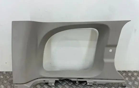 Mercedes-Benz Citan W415 Tailgate/trunk side cover trim 8200421075