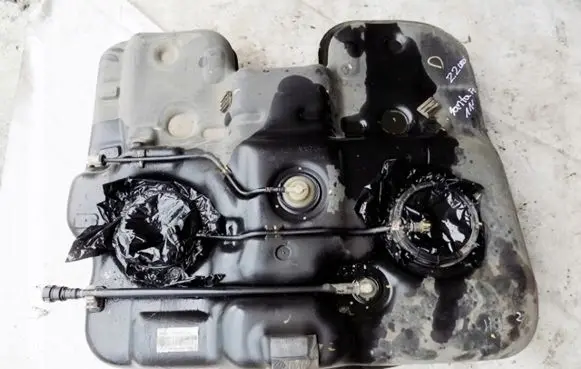 Hyundai Santa Fe Fuel tank 