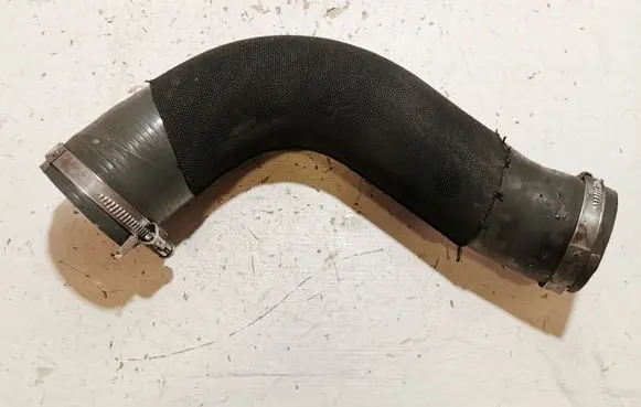 Audi Q7 4M Intercooler hose/pipe 4M0145737C