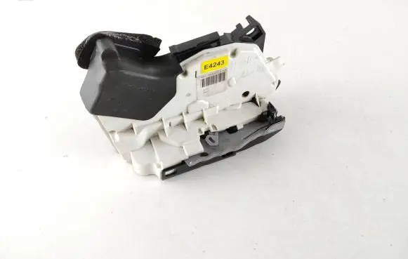 Volkswagen Polo V 6R Rear door lock 6R4839016A