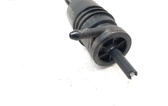 BMW 5 F10 F11 Windscreen/windshield washer pump 6934160 3240479