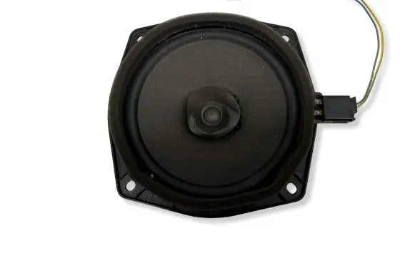 Mitsubishi Pajero Front door speaker MR301667