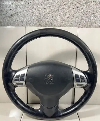 Peugeot 4007 Steering wheel