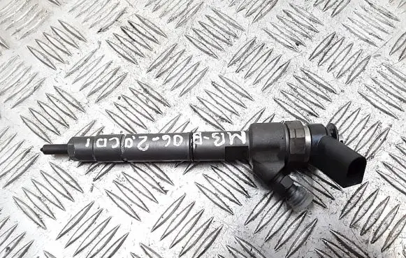 Mercedes-Benz B W245 Fuel injector