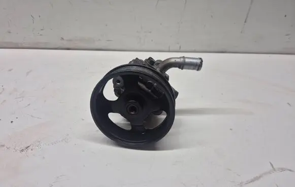 Chrysler Town u0026 Country V Power steering pump 68078769AA