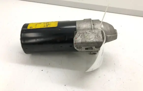 BMW 5 E60 E61 Starter motor 7802508 12417802508 0001109070