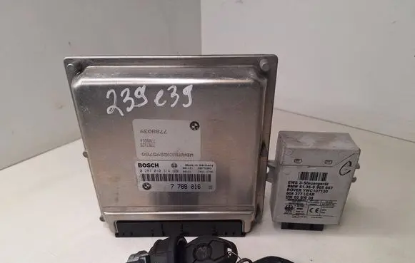 BMW 5 E39 Engine control unit/module 0281010314 7788016