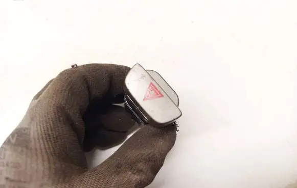 Ford Focus Hazard light switch 