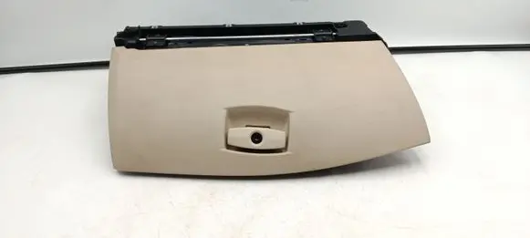 BMW 5 E60 E61 Glove box 7034080