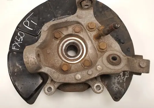 Infiniti FX Rear wheel hub