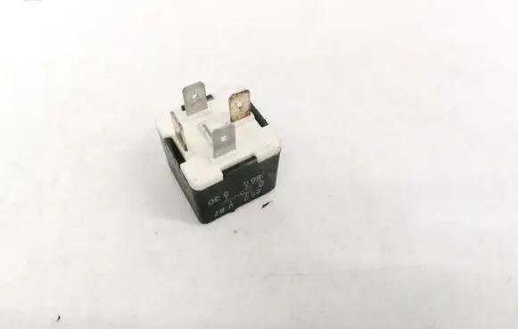 Seat Alhambra (Mk1) Other relay 141951253B