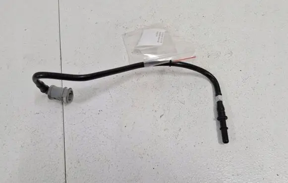 Fiat 500X Fuel line pipe