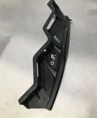 Volkswagen PASSAT B6 Front bumper mounting bracket 3C0807890