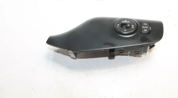 KIA Ceed Wing mirror switch 84790A2800