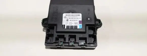 Mercedes-Benz A W169 Door control unit/module A1698204326