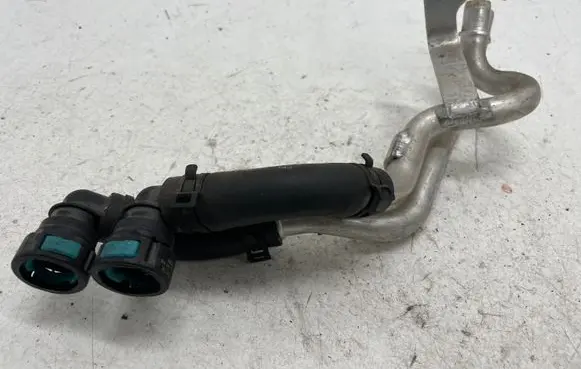 Land Rover Range Rover Sport L494 Engine coolant pipe/hose CPLA18C553AA