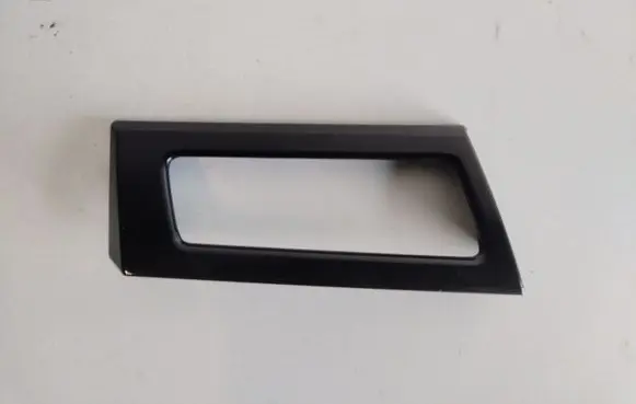 Dashboard side air vent grill/cover trim