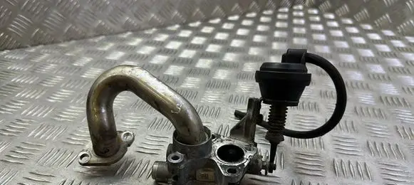 Mercedes-Benz E W212 EGR valve A6421401263
