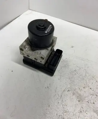 Audi A3 S3 8L ABS Pump 10.0960