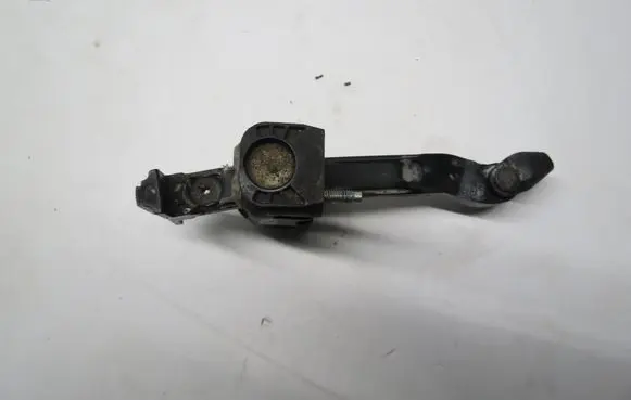 Volvo V60 Rear door check strap stopper 31298467