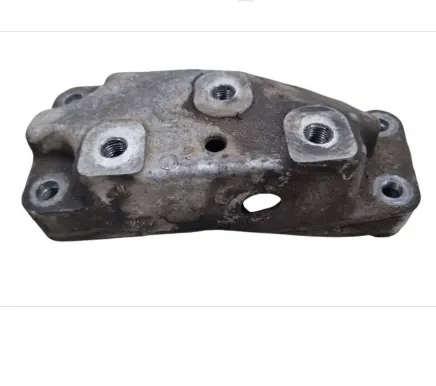 Volkswagen PASSAT B6 Engine mounting bracket 1K0199117AM