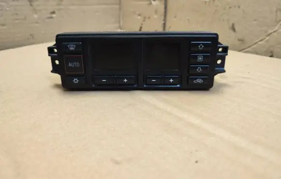 Audi A3 S3 8L Climate control unit 8L0820043M 5HB00760810