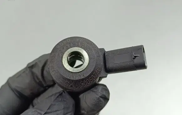 Alfa Romeo Stelvio Detonation knock sensor 13223050