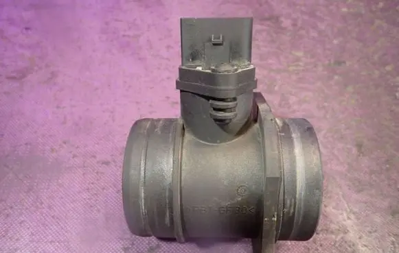 Volkswagen Polo Mass air flow meter 