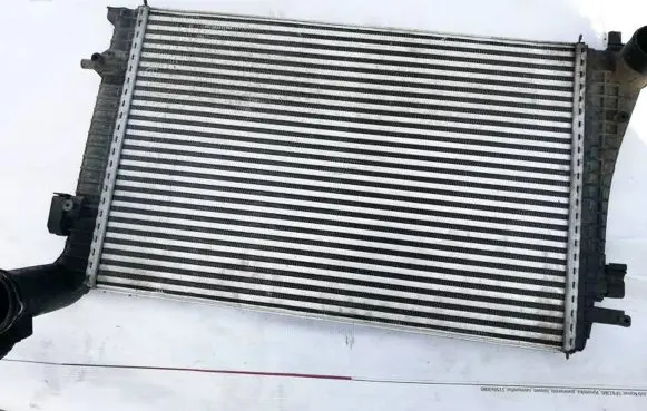Volkswagen PASSAT B6 Intercooler radiator